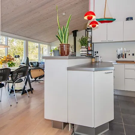 Feriehus 4 Star Holiday Home In Glesborg