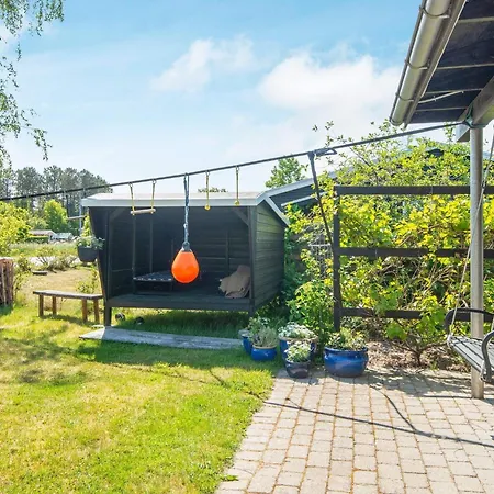 8 Person In Σπίτι διακοπών